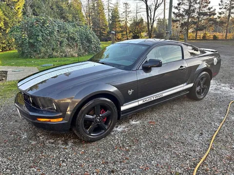 2009 Ford Mustang V6