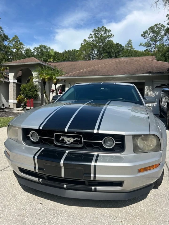2009 Ford S197 Mustang - Image 2 of 13