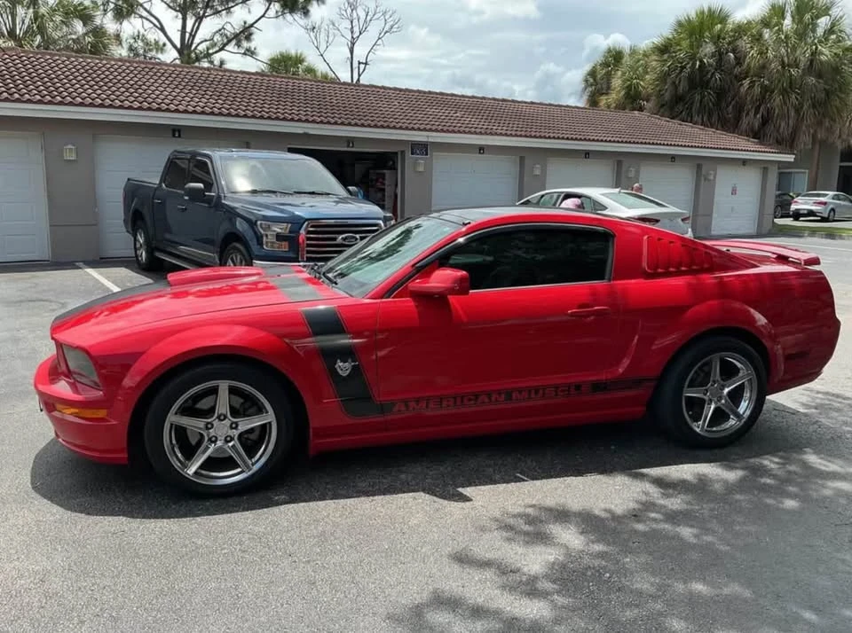 2009 Ford S197 Mustang - Image 4 of 15