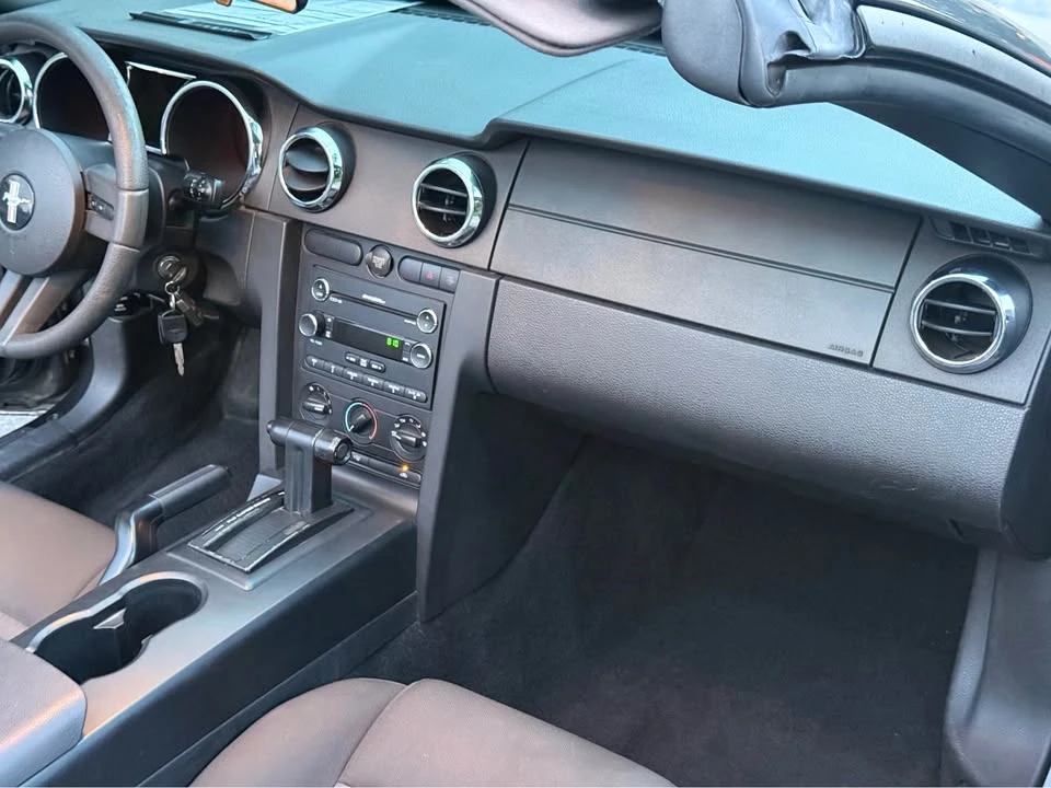 2009 Ford S197 Mustang - Image 12 of 20