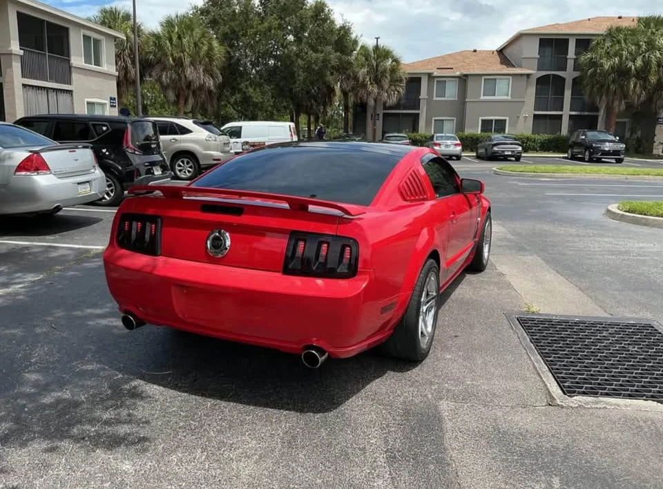 2009 Ford S197 Mustang - Image 8 of 15