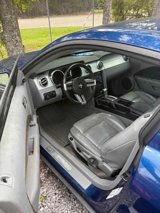 2009 Ford S197 Mustang - Image 2 of 5