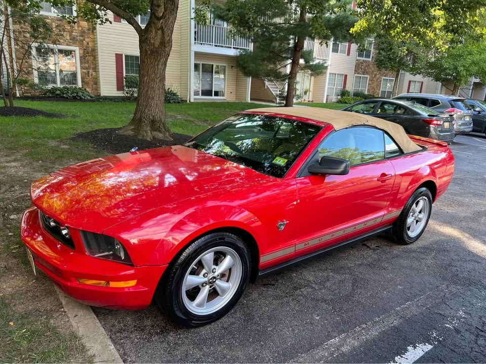 2009 Ford S197 Mustang - Image 10 of 14