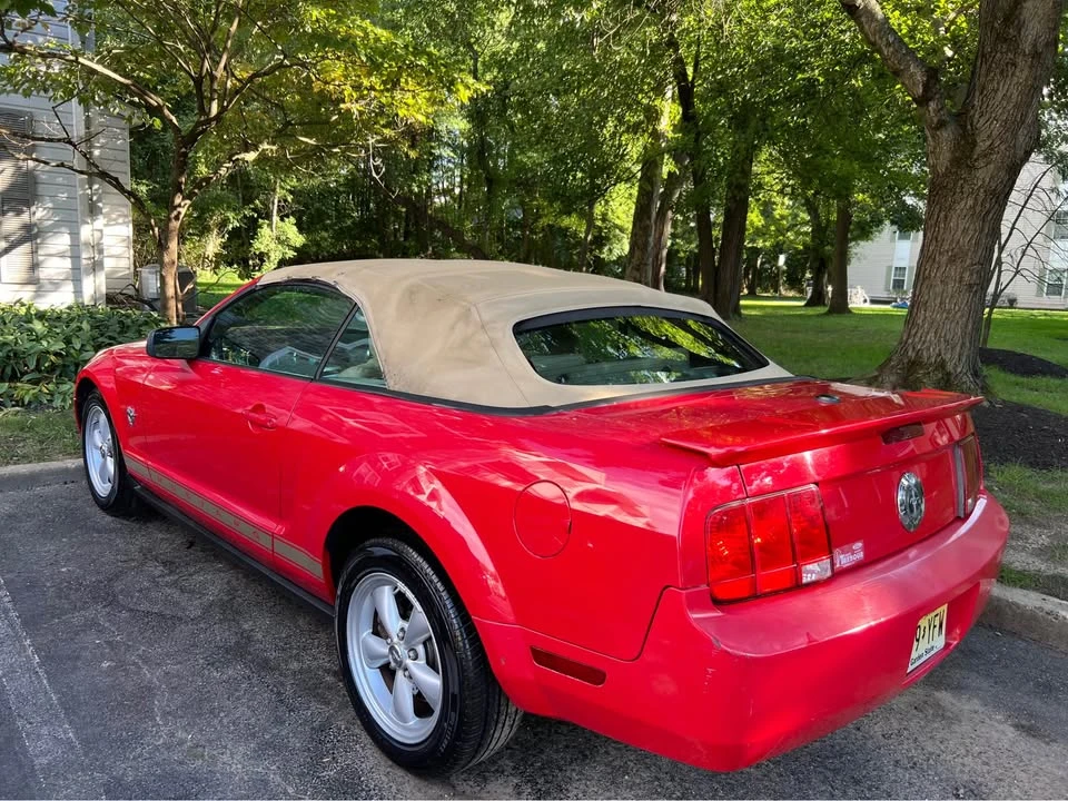 2009 Ford S197 Mustang - Image 12 of 14