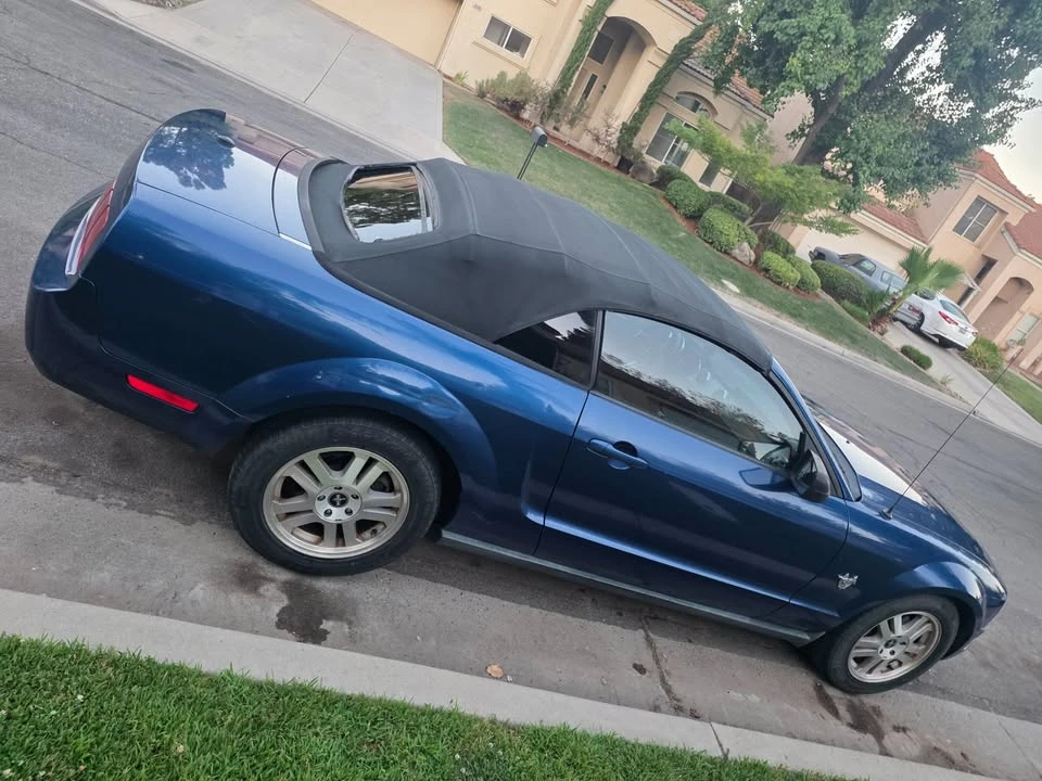 2009 Ford S197 Mustang - Image 2 of 9