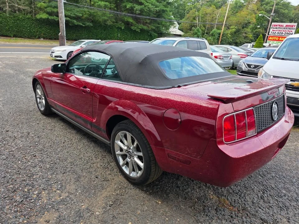 2009 Ford S197 Mustang - Image 2 of 9