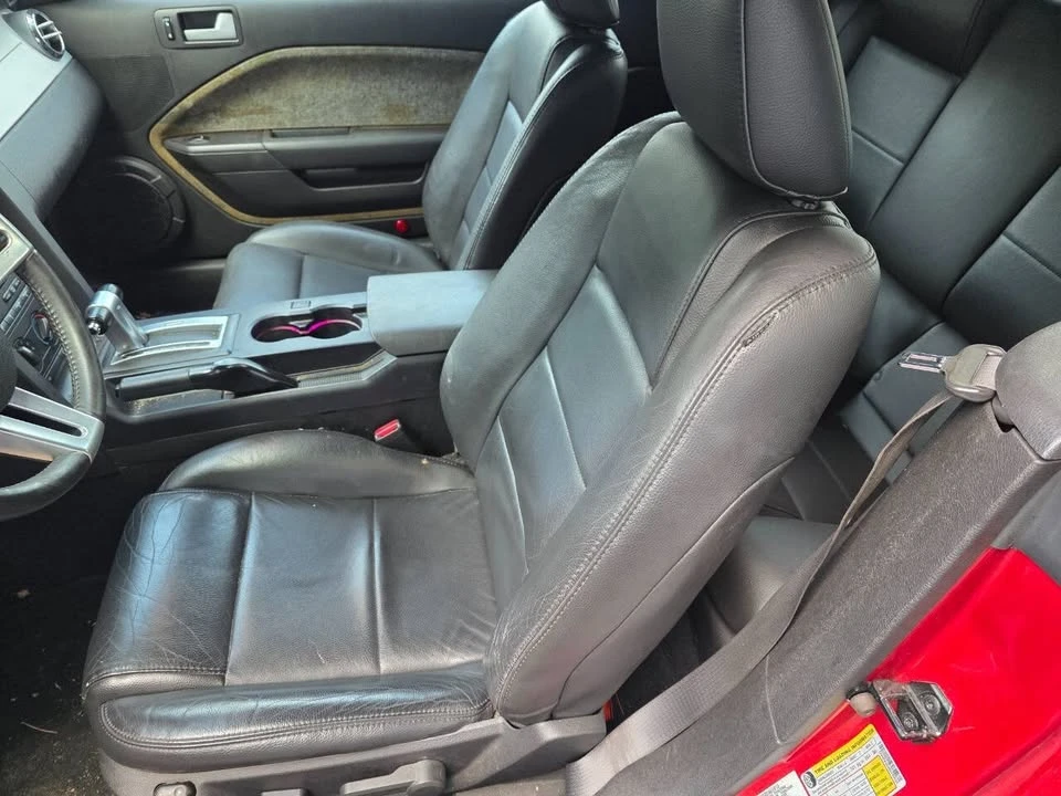 2009 Ford S197 Mustang - Image 6 of 9