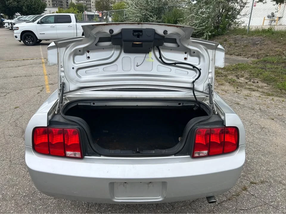 2009 Ford S197 Mustang - Image 2 of 5