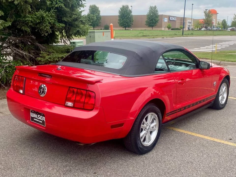 2009 Ford S197 Mustang - Image 6 of 19
