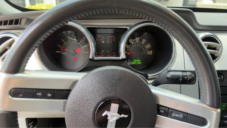 2009 Ford S197 Mustang - Image 5 of 20