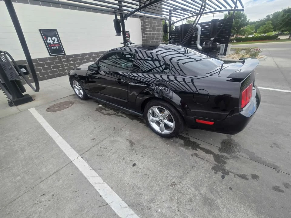 2009 Ford S197 Mustang - Image 5 of 8