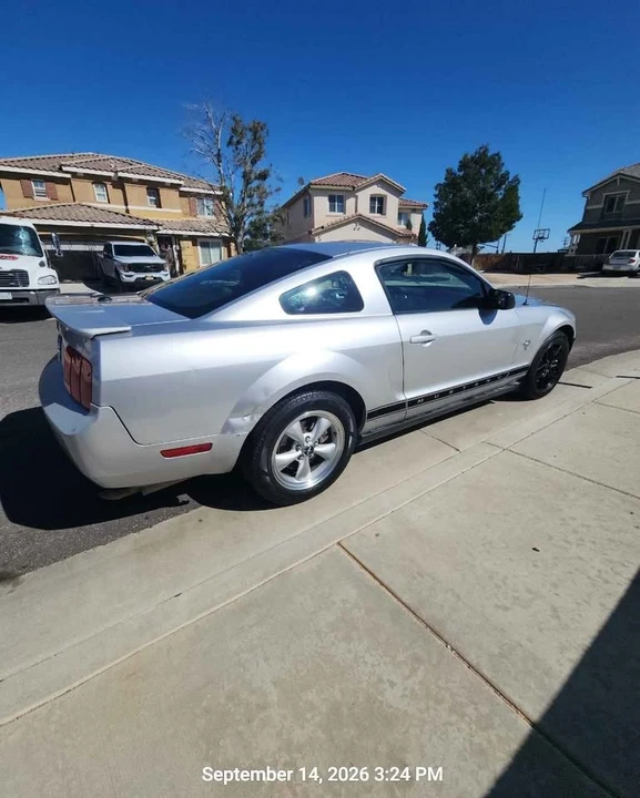 2009 Ford S197 Mustang - Image 3 of 11