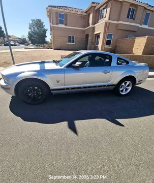 2009 Ford Mustang Premium Coupe 2D