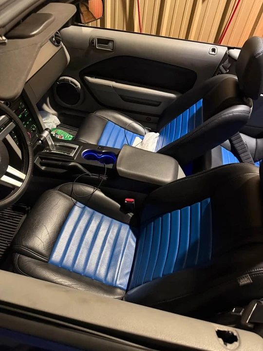 2009 Ford S197 Mustang - Image 15 of 18