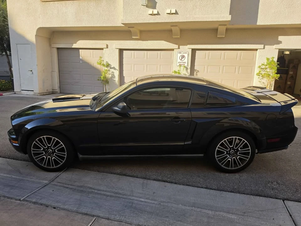 2009 Ford S197 Mustang - Image 3 of 9