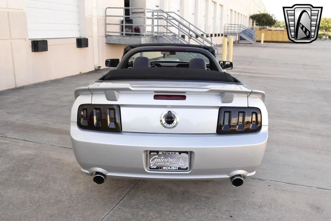 2009 Ford S197 Mustang - Image 3 of 12