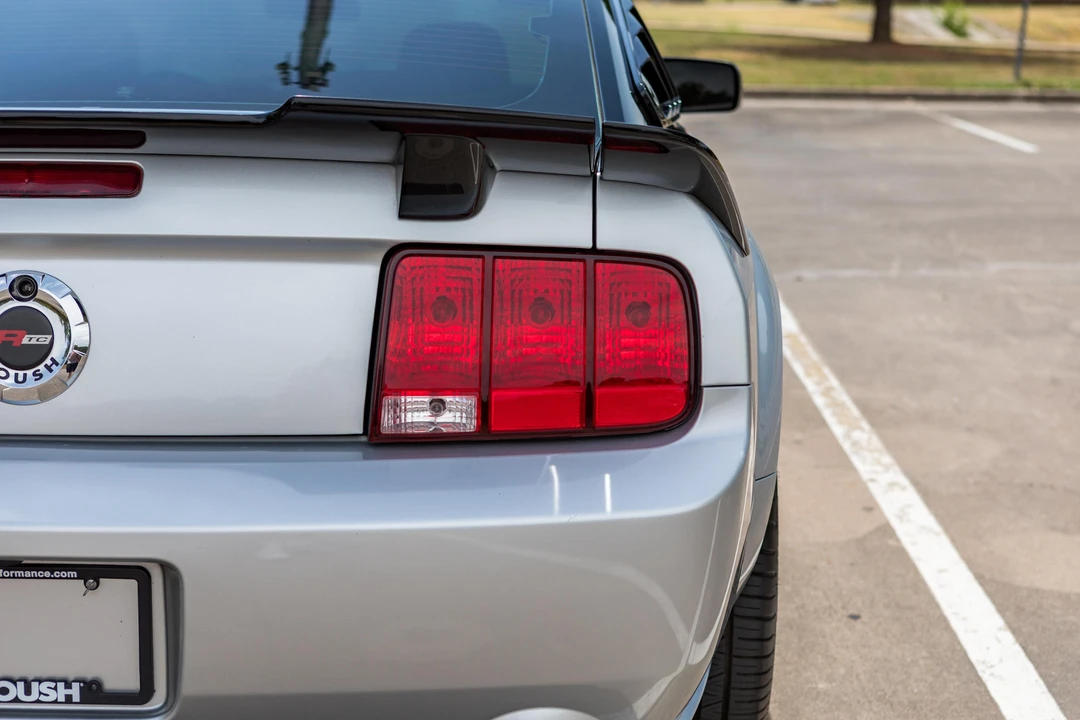 2009 Ford S197 Mustang - Image 24 of 31