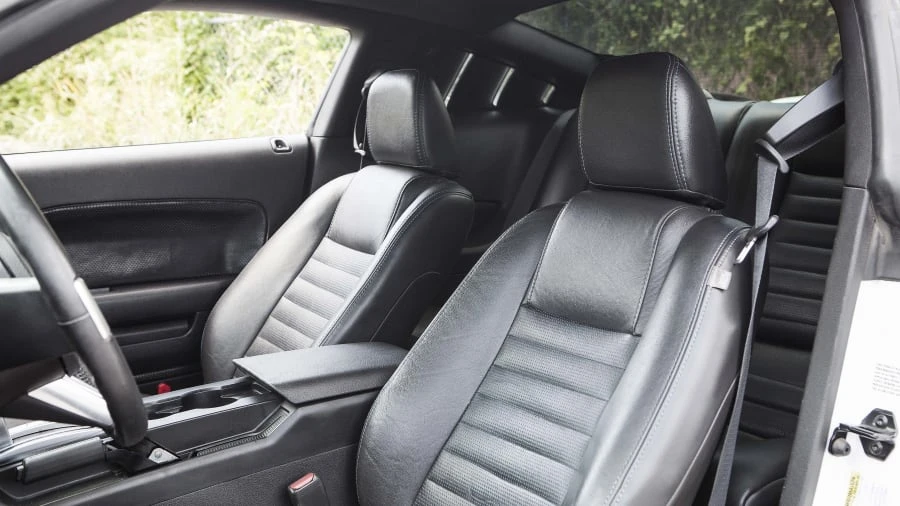 2009 Ford S197 Mustang - Image 6 of 7
