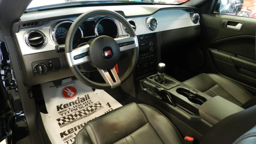 2009 Ford S197 Mustang - Image 2 of 5