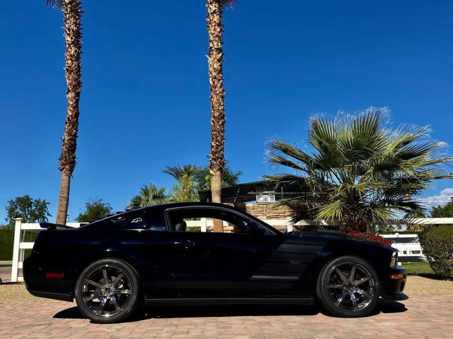 2009 Ford S197 Mustang - Image 16 of 17