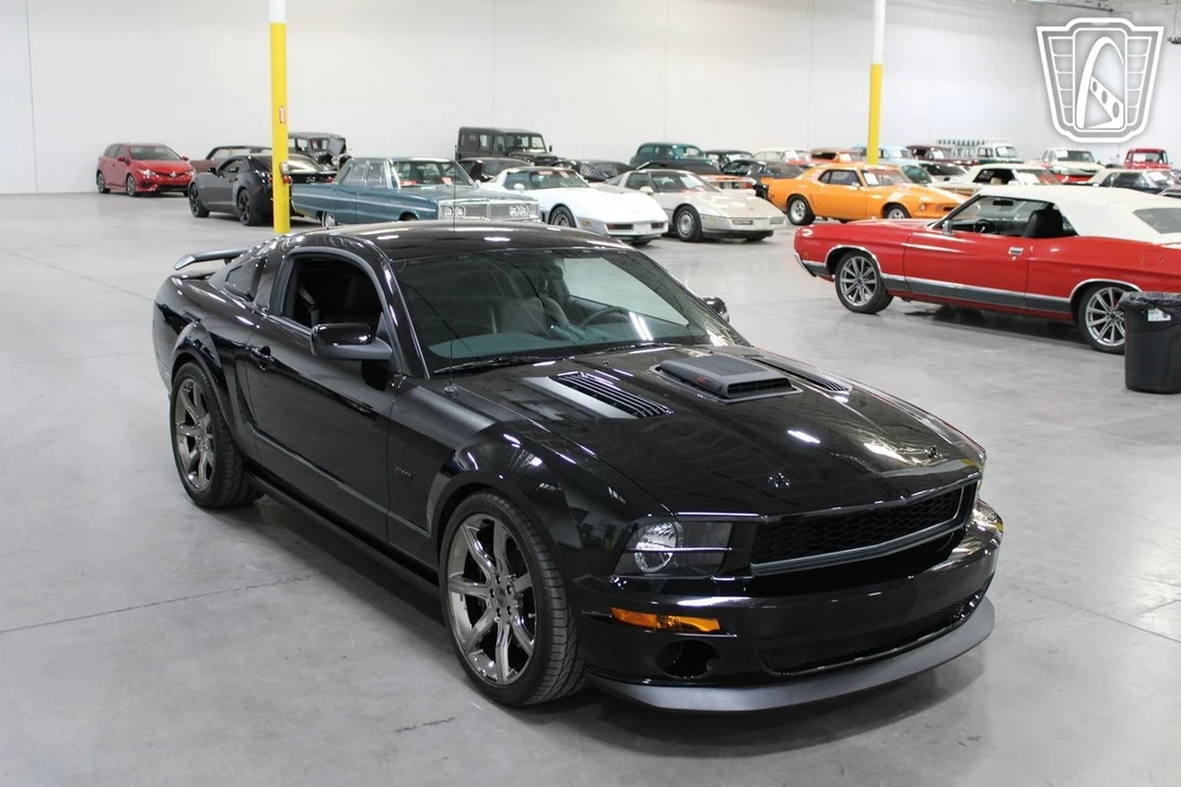 2009 Ford S197 Mustang - Image 11 of 12