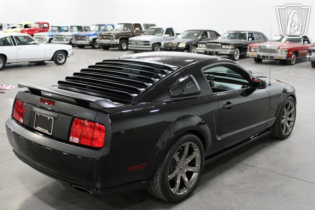 2009 Ford S197 Mustang - Image 9 of 12