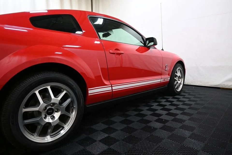 2009 Ford S197 Mustang - Image 13 of 20