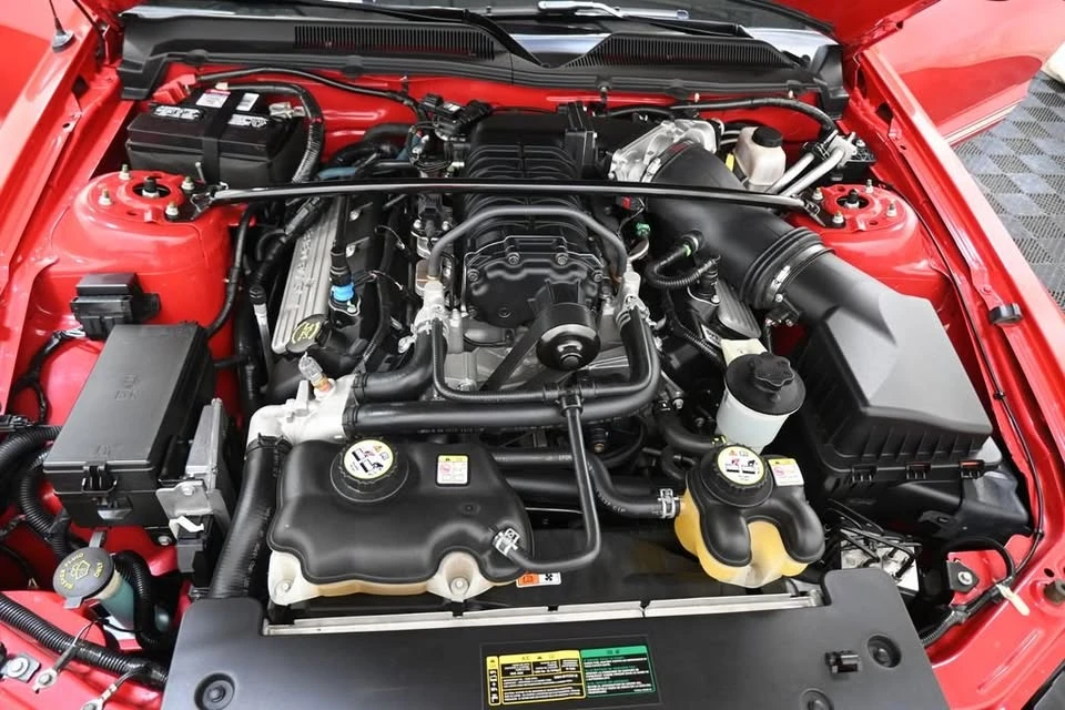 2009 Ford S197 Mustang - Image 12 of 20