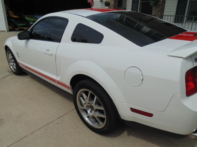 2009 Ford S197 Mustang - Image 14 of 24