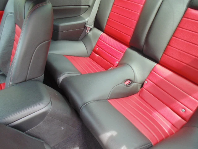 2009 Ford S197 Mustang - Image 8 of 24