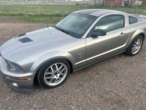 2009 Ford Mustang Shelby GT500 Cobra Coupe 2D