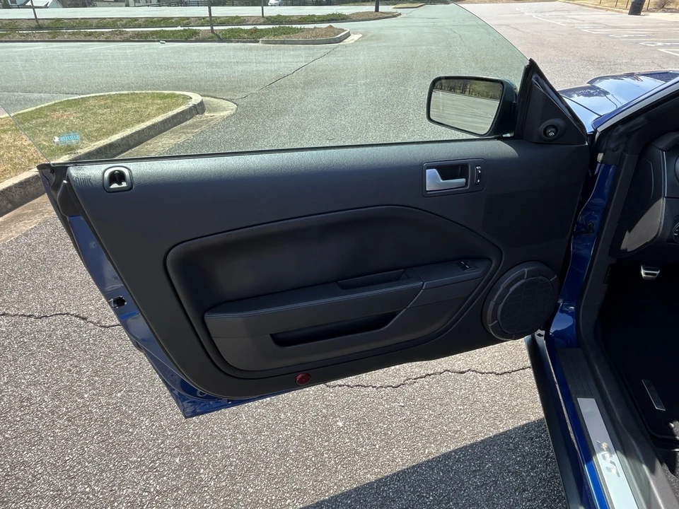 2009 Ford S197 Mustang - Image 18 of 31