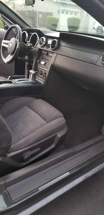 2009 Ford S197 Mustang - Image 7 of 11