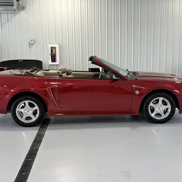2009 Ford Mustang V6 Convertible