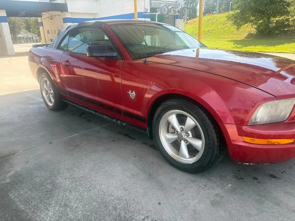 2009 Ford S197 Mustang - Image 3 of 8