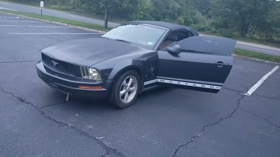 2009 Ford S197 Mustang - Image 5 of 6