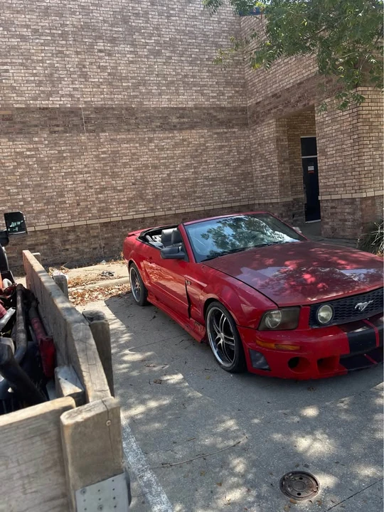 2009 Ford S197 Mustang - Image 2 of 7