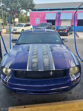 2009 Ford Mustang V6 Coupe 2D