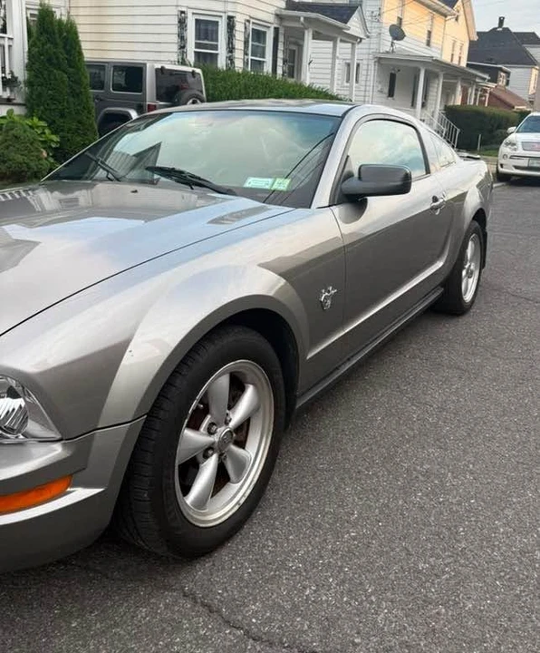 2009 Ford S197 Mustang - Image 3 of 7