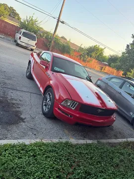 2009 Ford Mustang V6 Coupe 2D