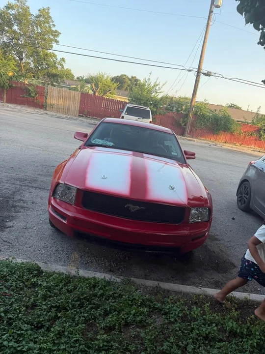 2009 Ford S197 Mustang - Image 3 of 5
