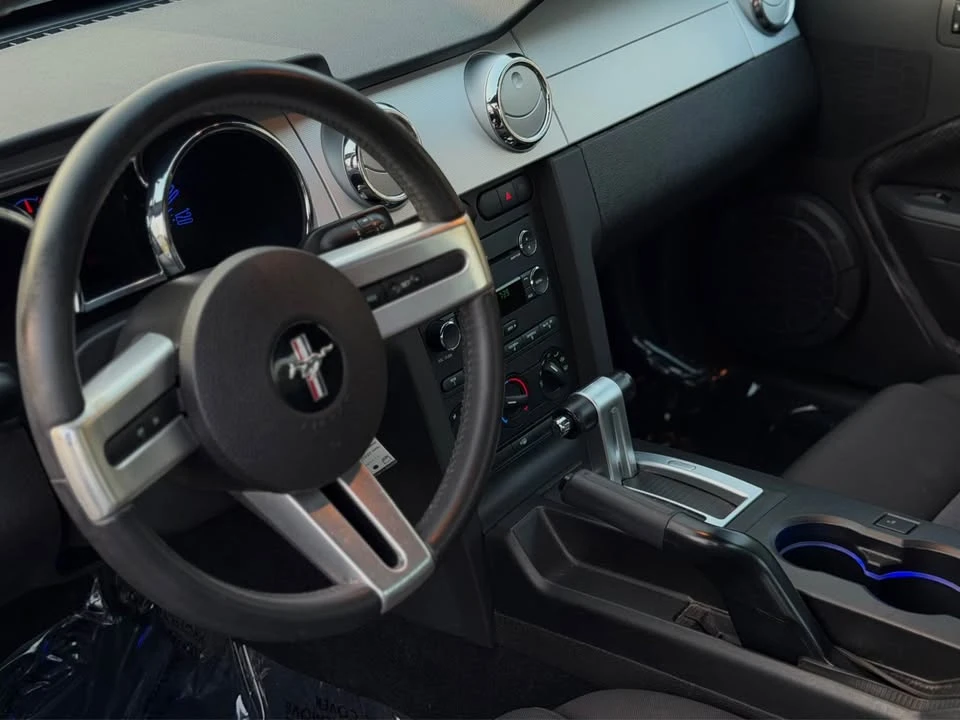 2009 Ford S197 Mustang - Image 14 of 20