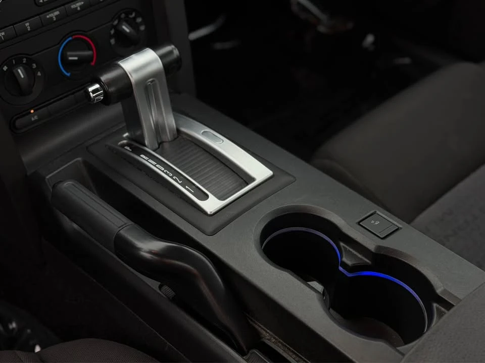 2009 Ford S197 Mustang - Image 13 of 20