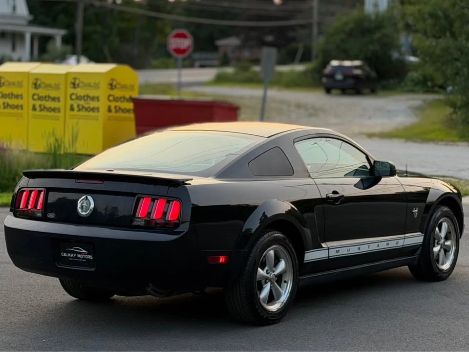 2009 Ford S197 Mustang - Image 7 of 20