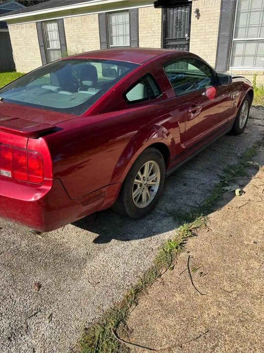 2009 Ford S197 Mustang - Image 6 of 6