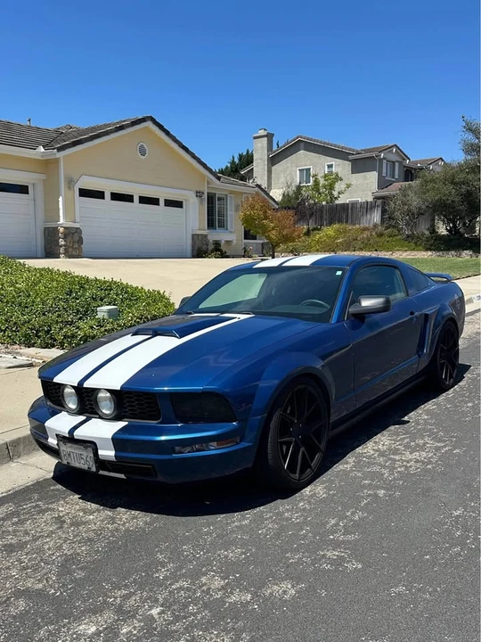 2009 Ford S197 Mustang - Image 2 of 16