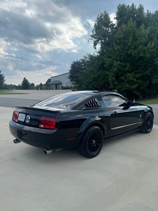 2009 Ford S197 Mustang - Image 5 of 15