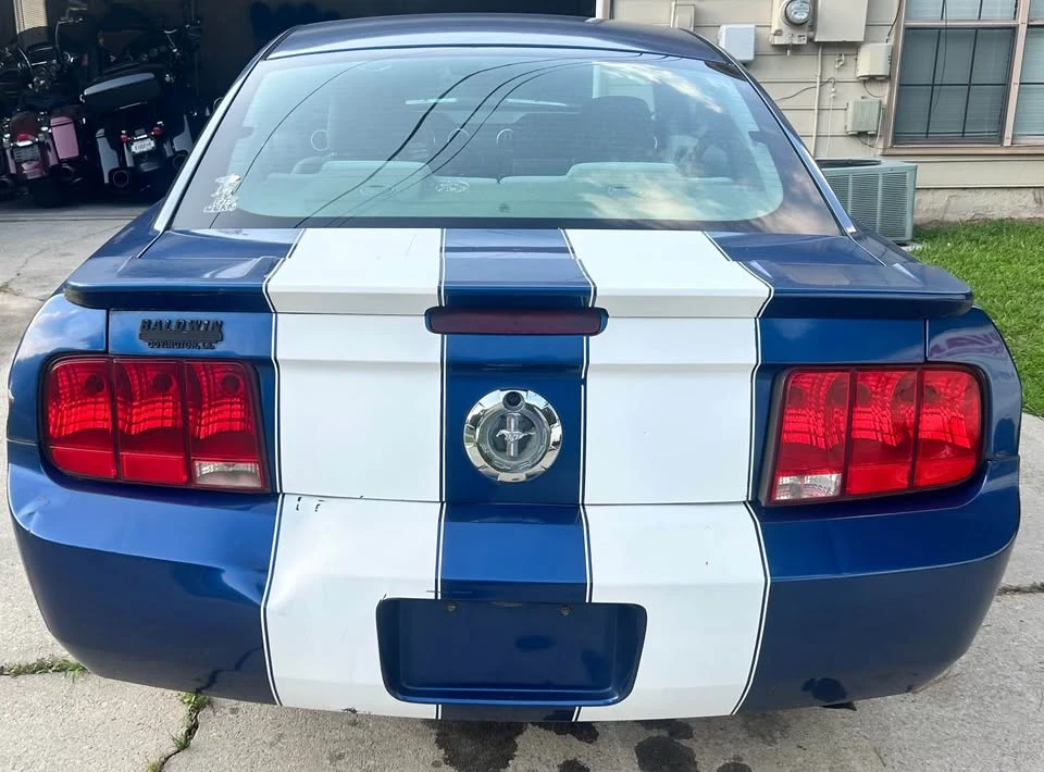 2009 Ford S197 Mustang - Image 5 of 5