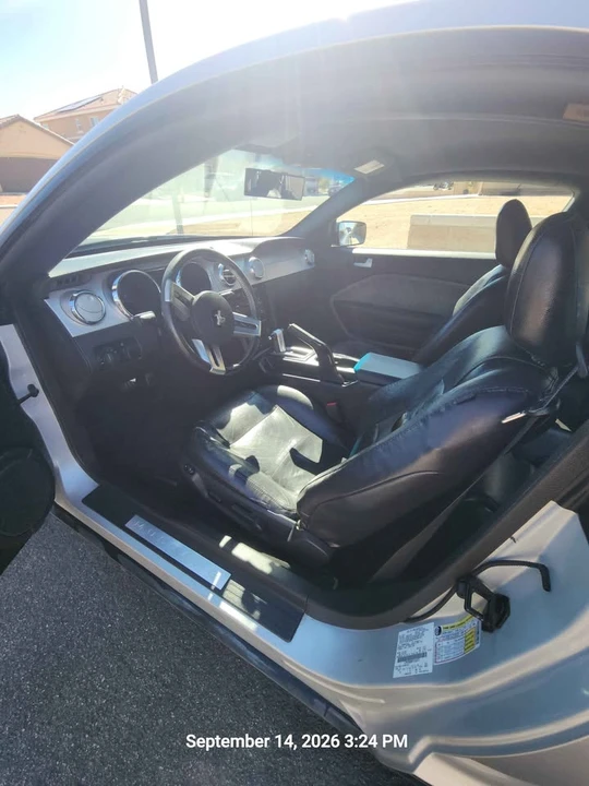 2009 Ford S197 Mustang - Image 8 of 18