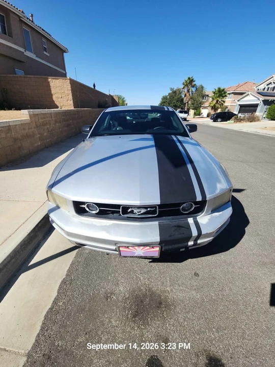 2009 Ford S197 Mustang - Image 2 of 18